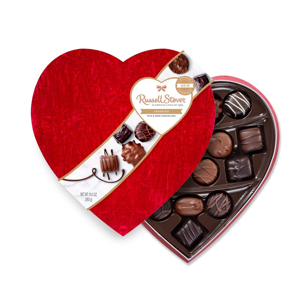 Assorted Milk and Dark Chocolates Velvet Heart Shape Box B8040