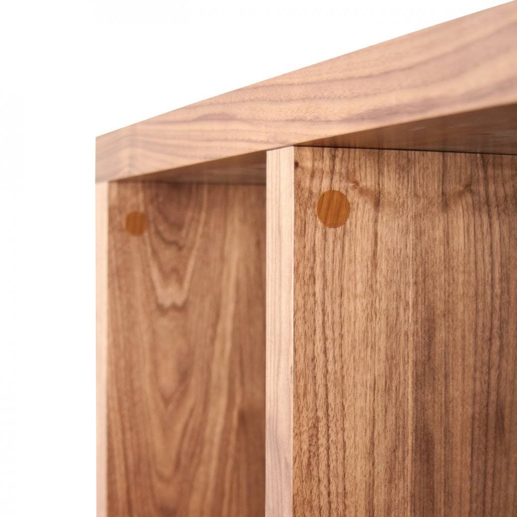 Walnut 4 Level Bookcase Q816