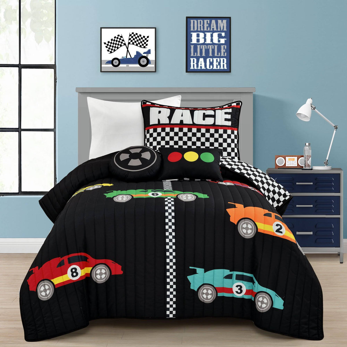 Racing Cars Quilt Black Multi 4pc Set Twin N2367