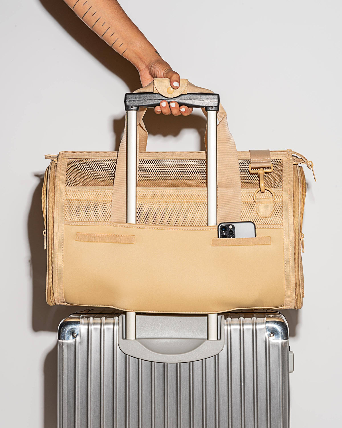 Green Travel Carrier X2501