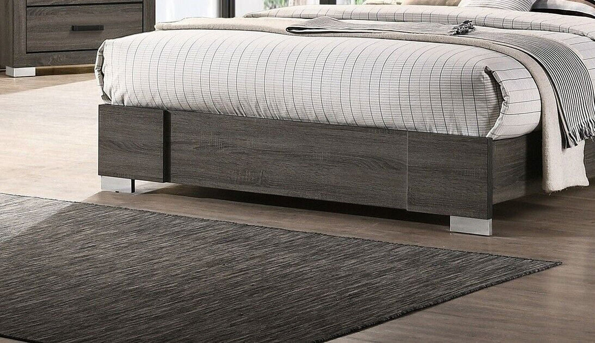 Queen Size Wooden Bed Z196513