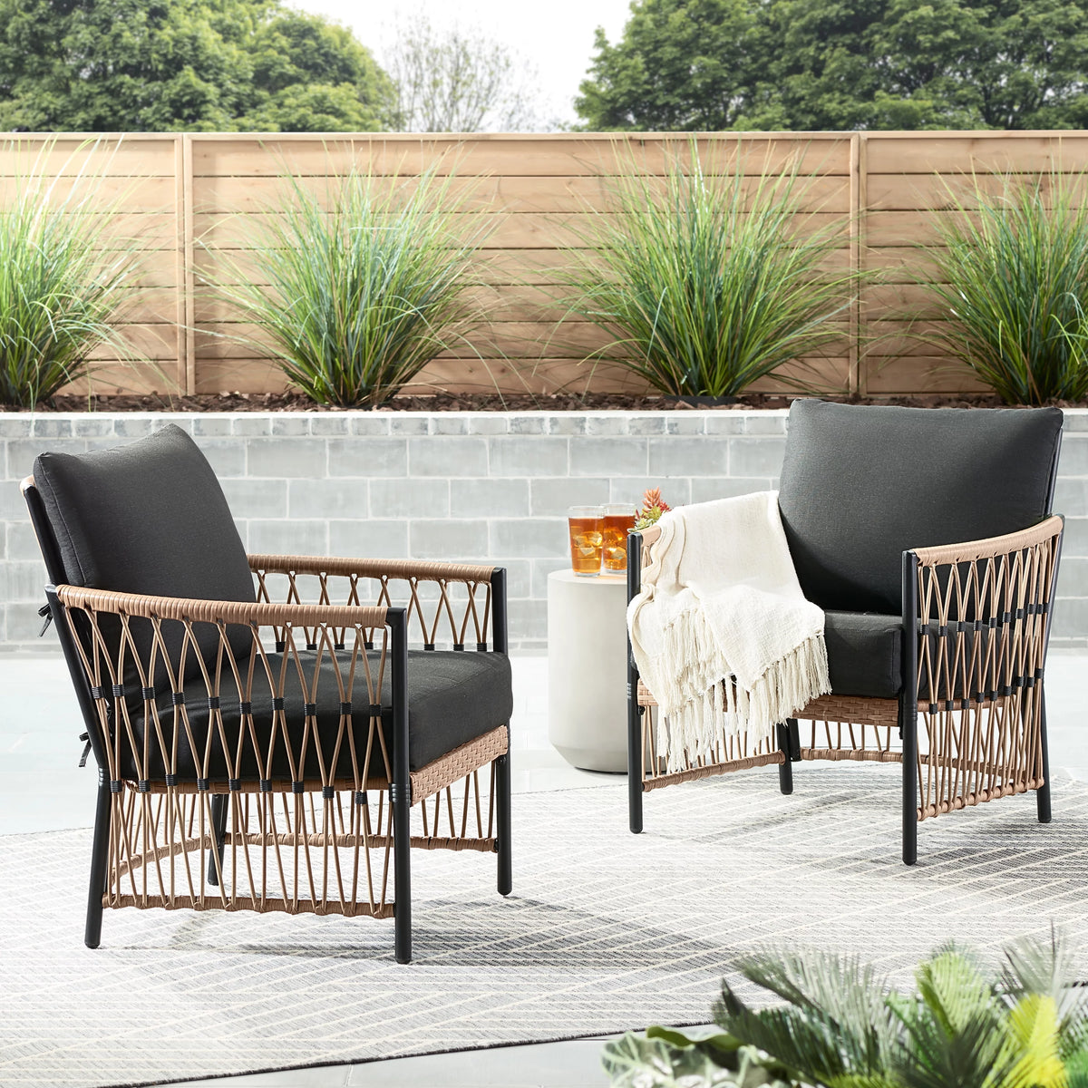 2-Pack White Outdoor Wicker Lounge Chair L150965