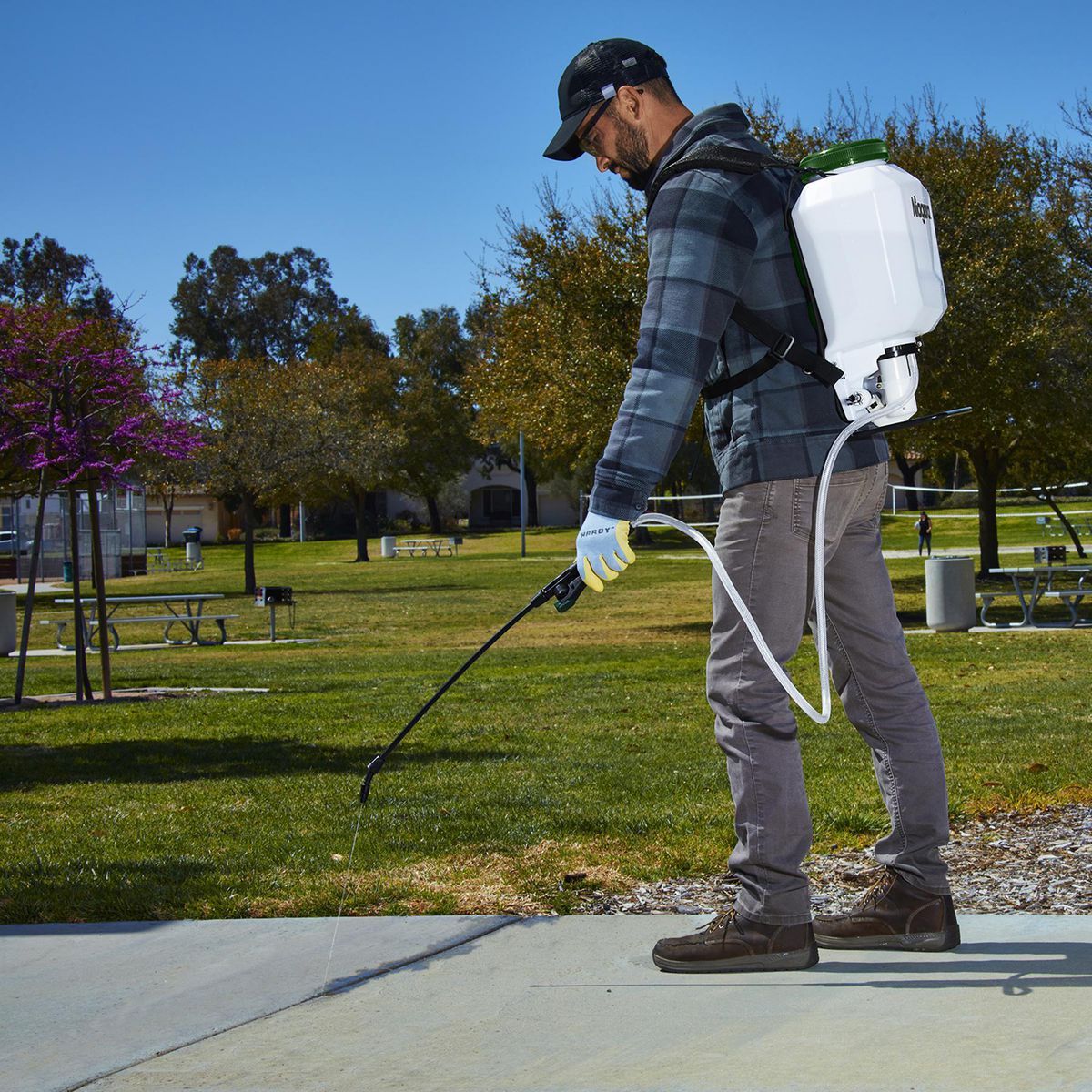 4 Gallon Backpack Chemical Sprayer O301
